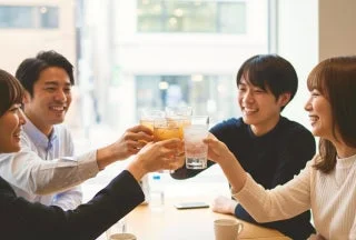 乾杯の様子