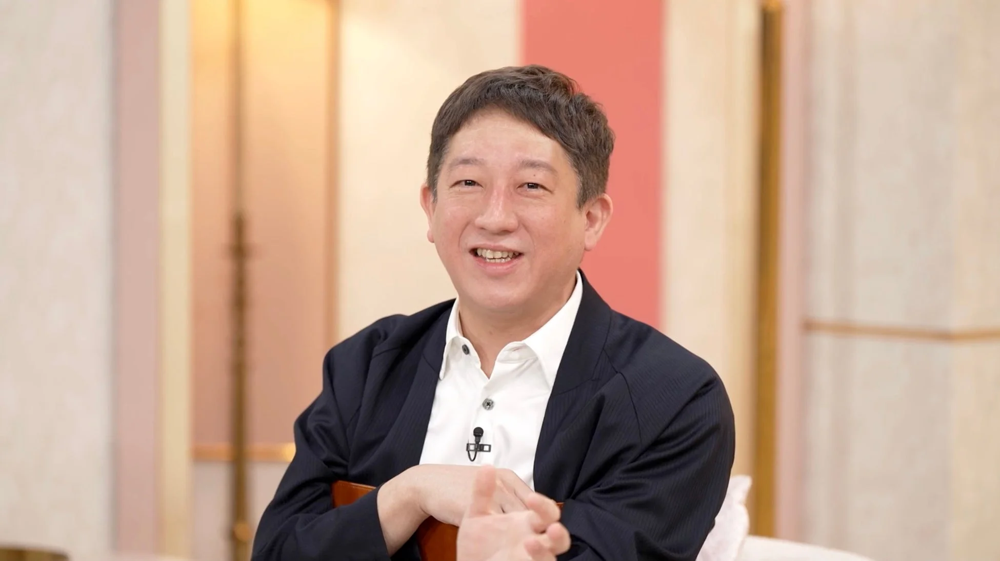 スタジオMC(男性)