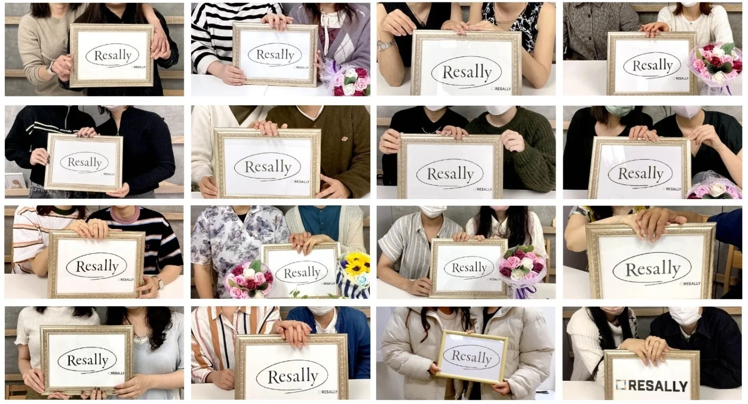 Resallyロゴ入りの額縁を持った人々の集合写真